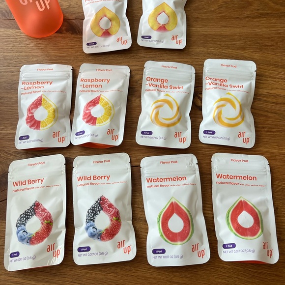 Air Up water bottle with flavor pods. - Picture 11 of 11